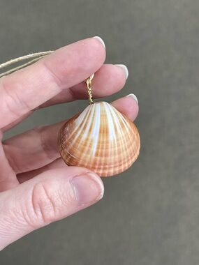 Handmade Orange & Brown Shell Pendant Necklace